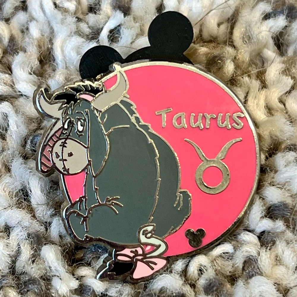 Disney Winnie the Pooh Zodiac Eeyore Pin Hidden Mickey